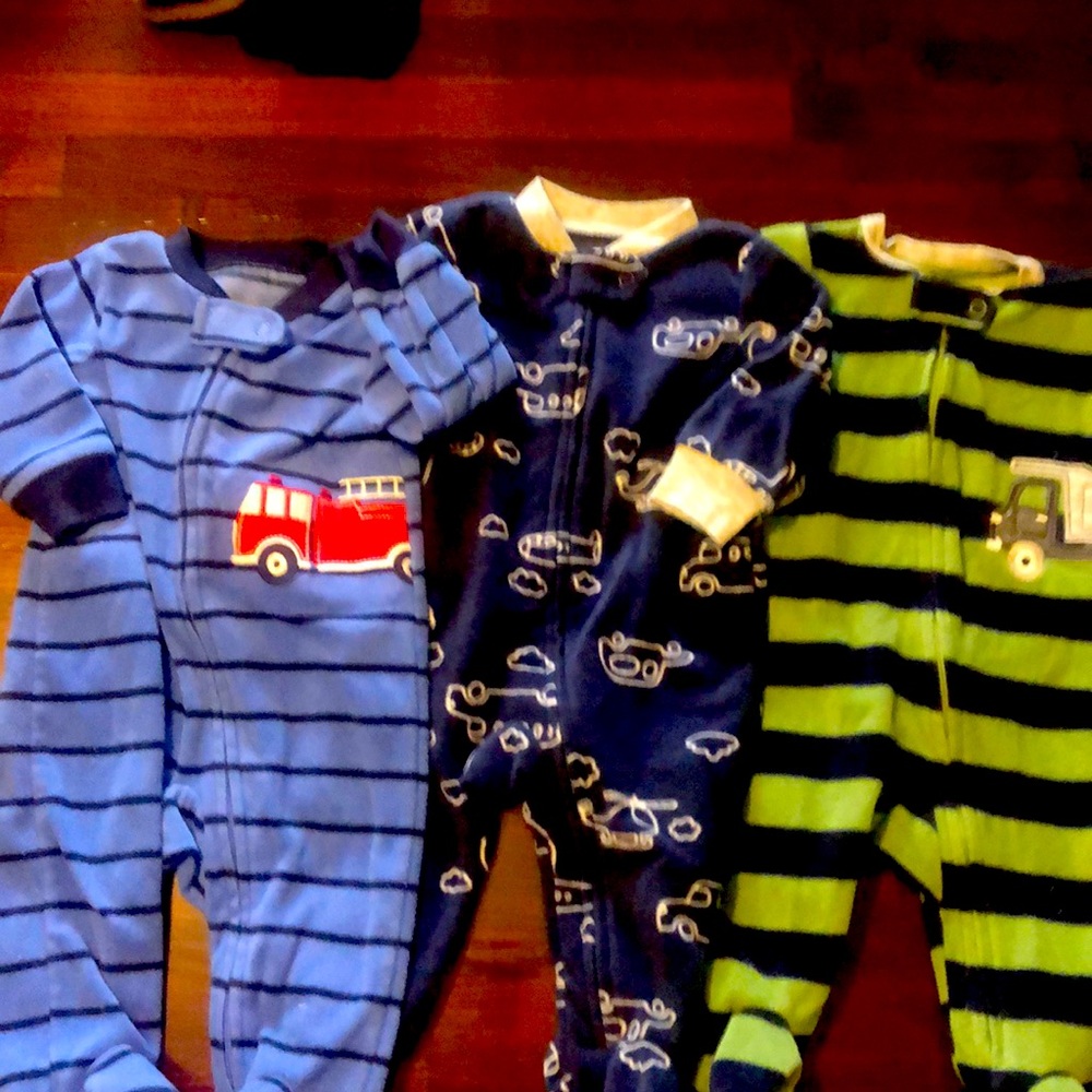 Footed fleece sleepers